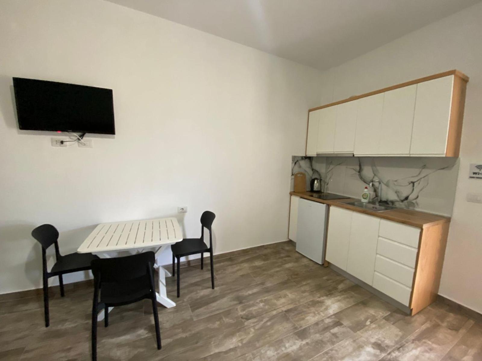 Gray&Oli Studios Vlorë Extérieur photo