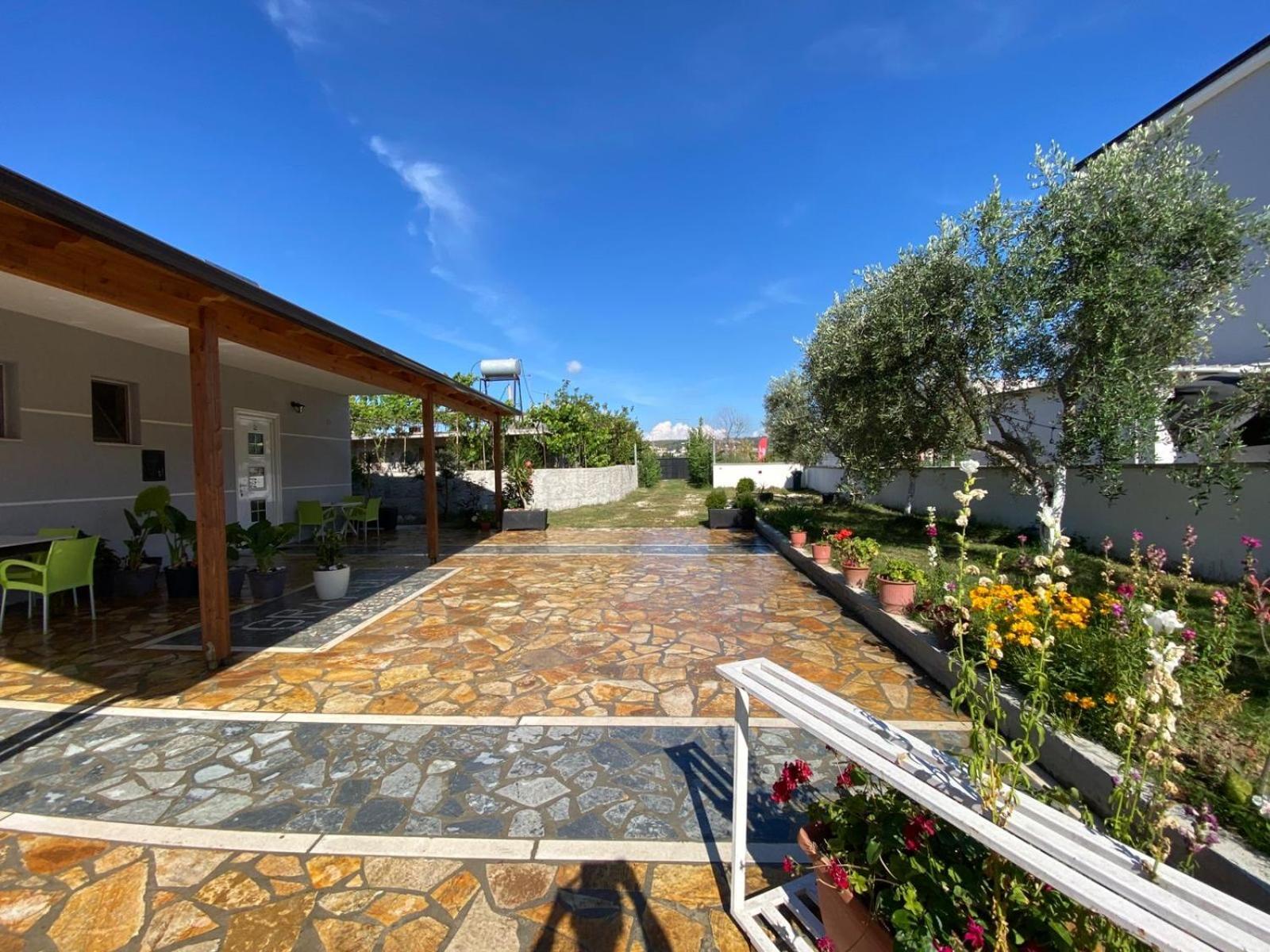 Gray&Oli Studios Vlorë Extérieur photo